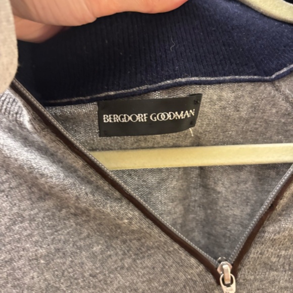 Men's  Bergdorf Goodman 100% Cashmere Made In Italy Sweater - Picture 2 of 8